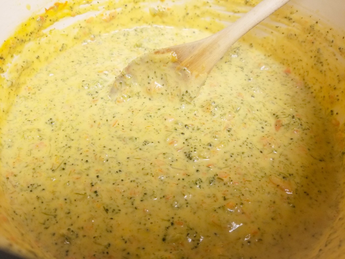 Thick & Creamy Broccoli Cheddar&nbsp;Soup